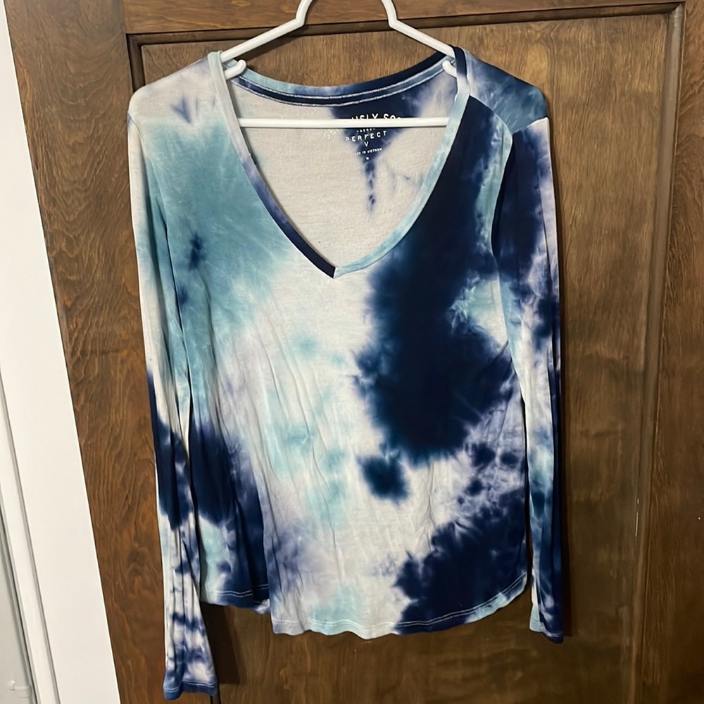 Super soft long sleeve shirt size medium